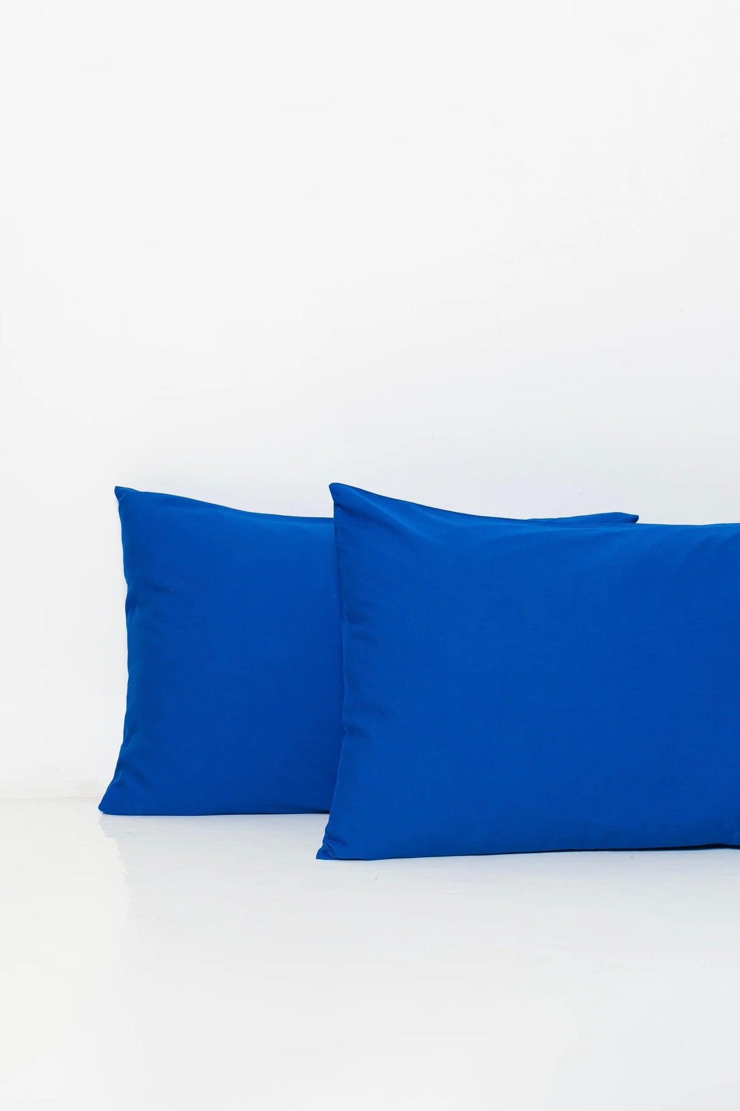 SAPPHIRE PILLOWCASE SET