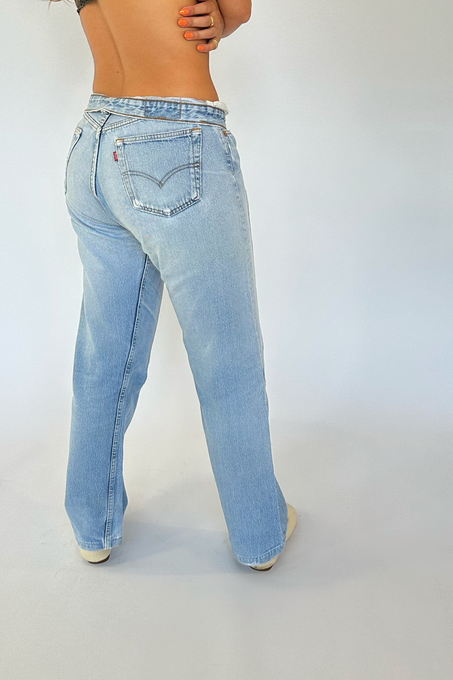 ERO 001 | VINTAGE 501s | 36"
