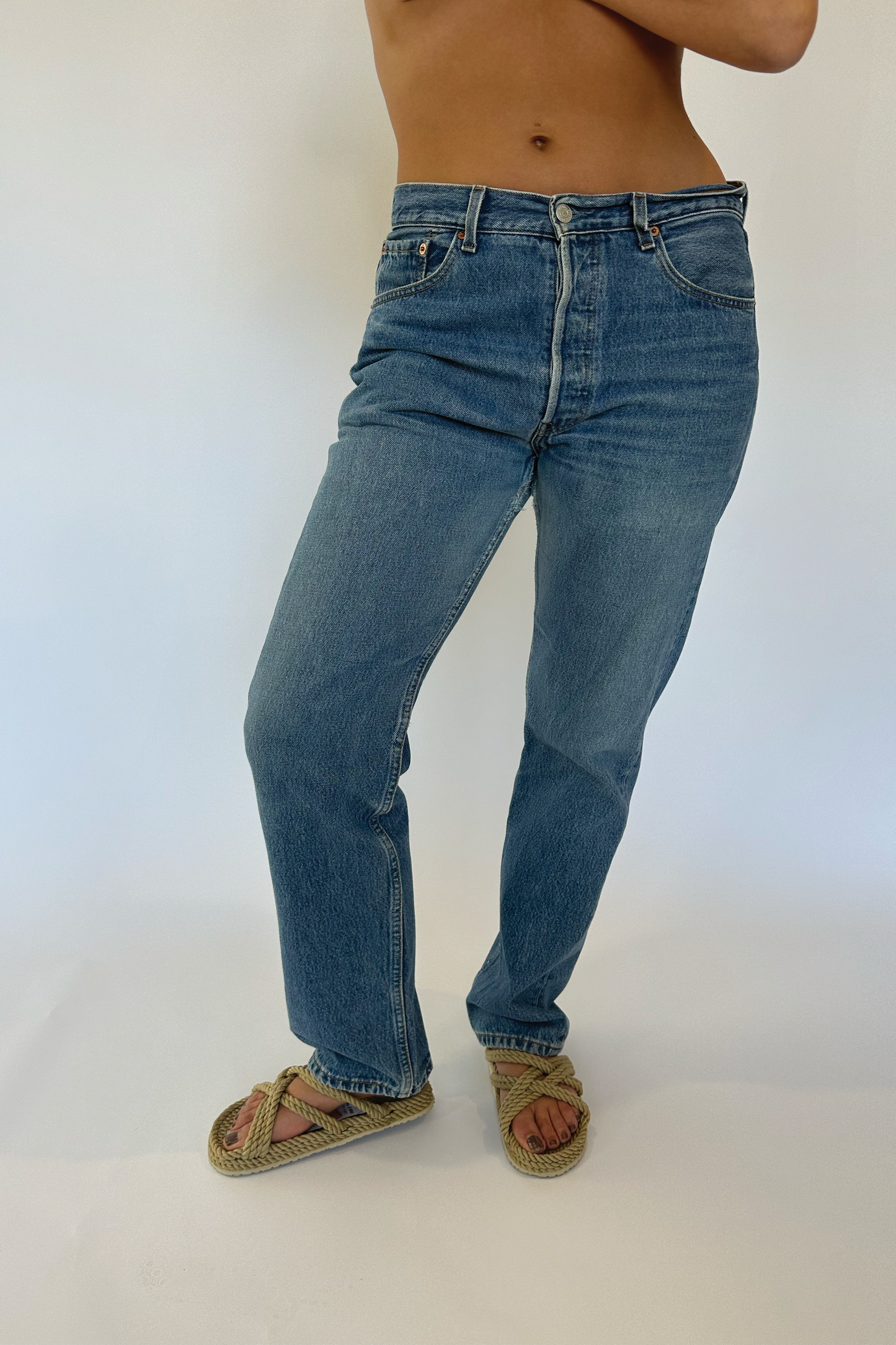 ERO 004 | VINTAGE 501s |33 "