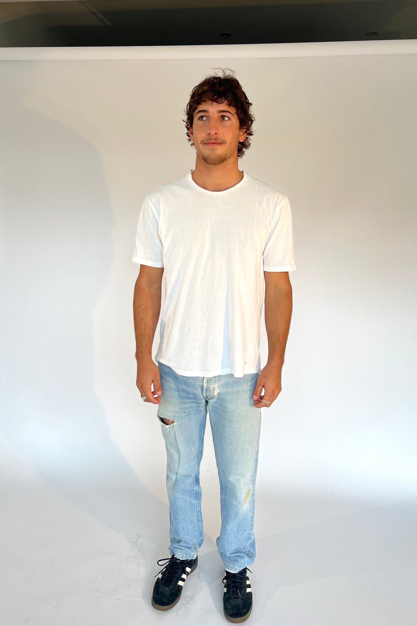 FG 002 | VINTAGE 501s | 33"