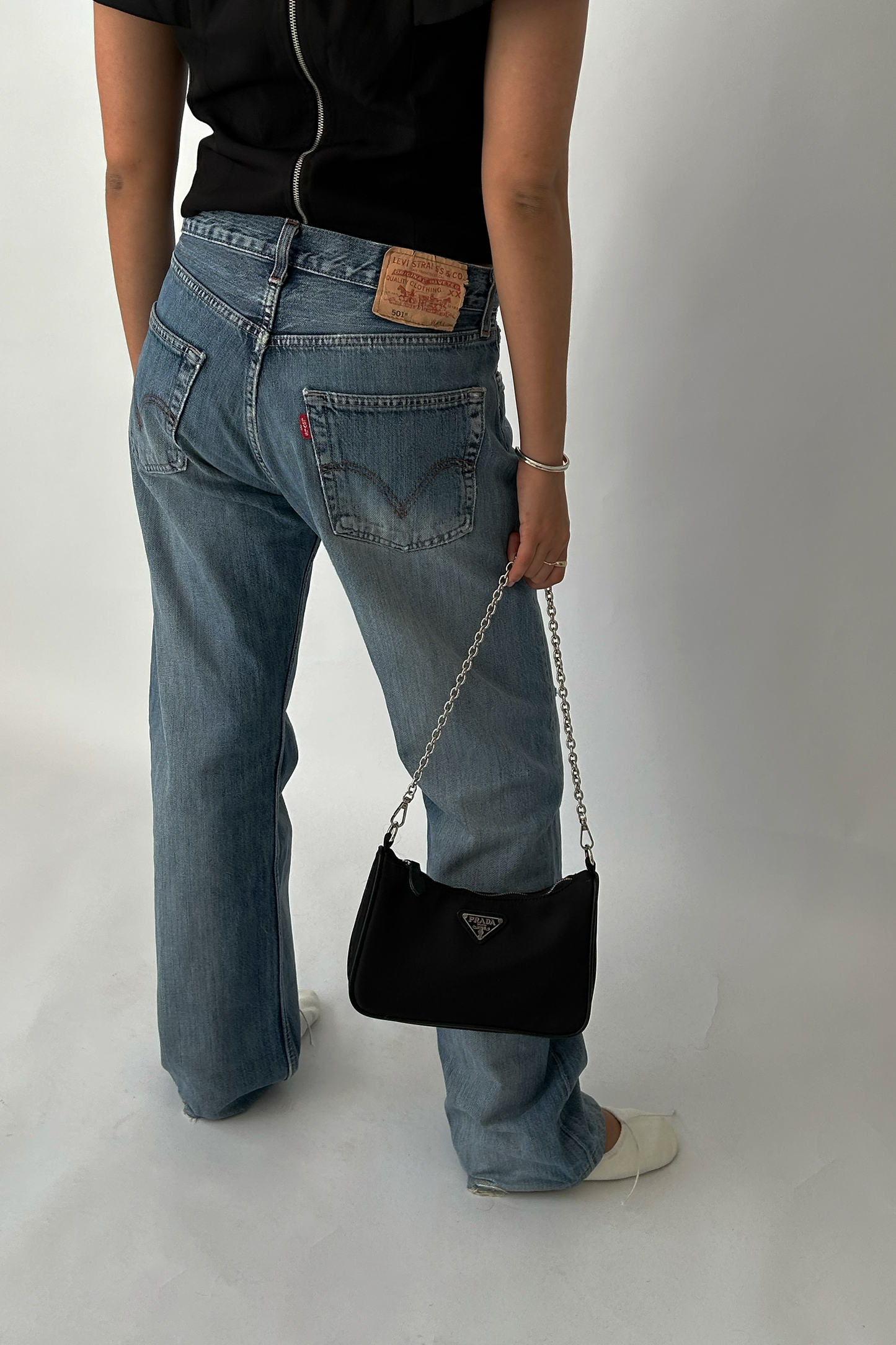 AMAZN 009 | VINTAGE 501s | 31"