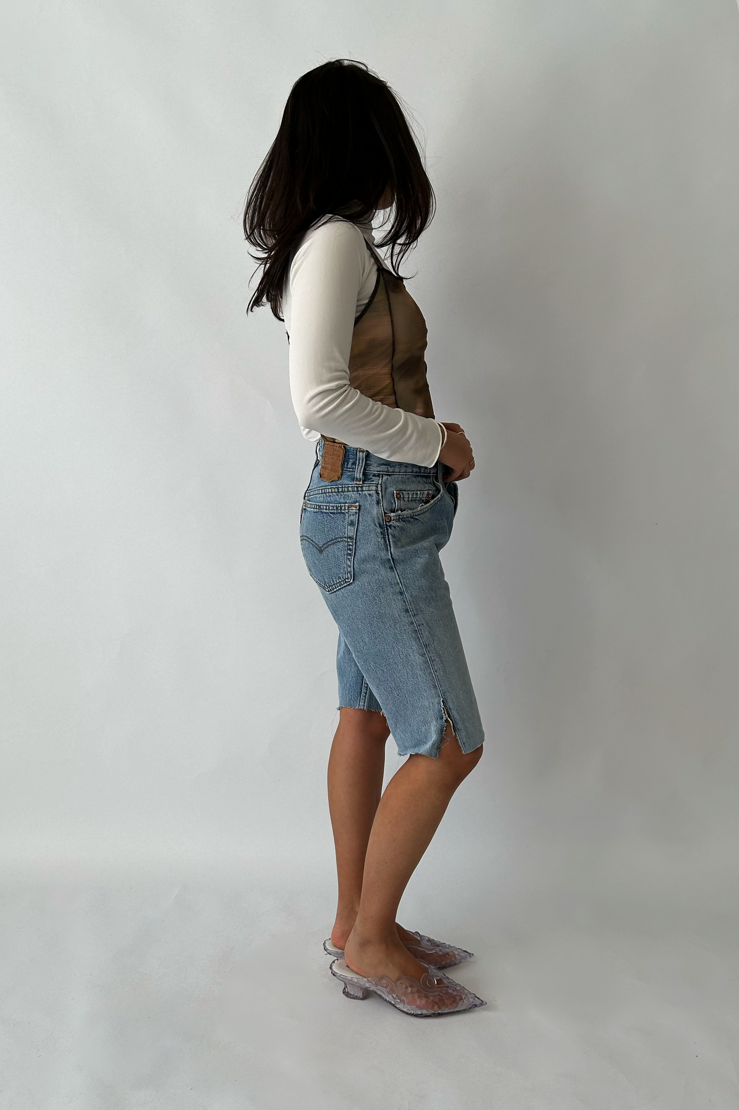 AMAZN 015 | JORTS 32"