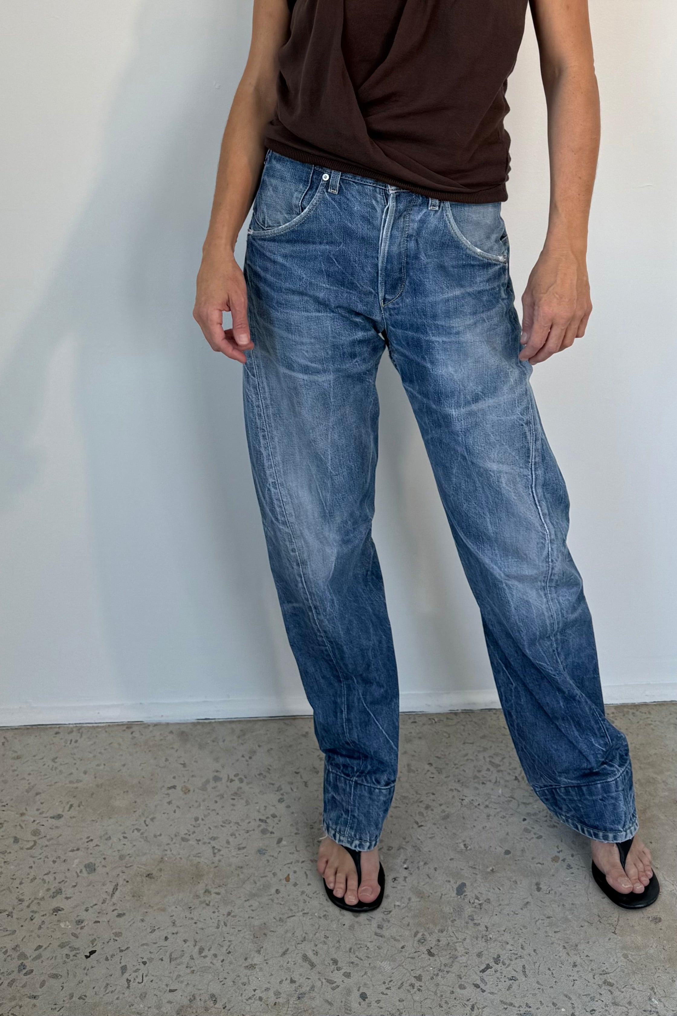 Levi's　W33　archive　engineered　90’s　Y2K Rare Levi's Engineered Twisted Leg Dark Blue Indigo Denim