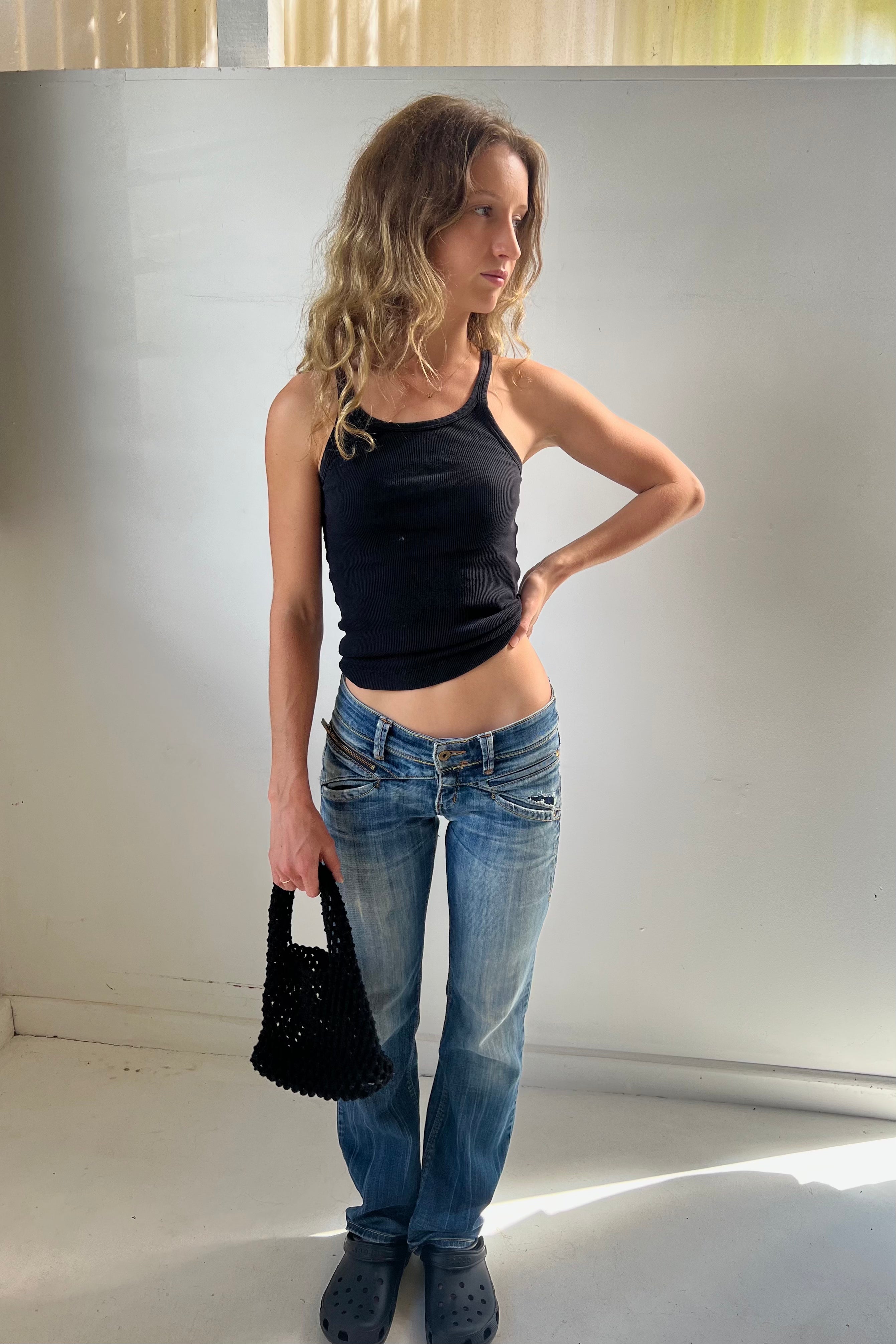 VINTAGE HIPSTER LEVIS | 28